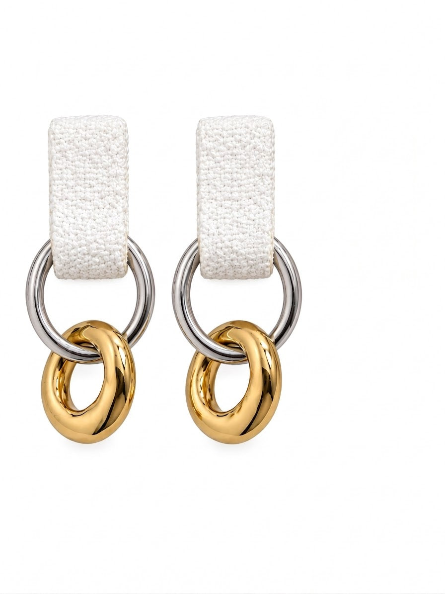 Aretes usados dos tonos